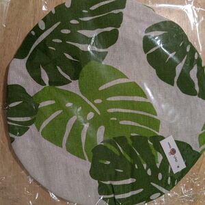 Oasis Green Leaf Food Storage Cover